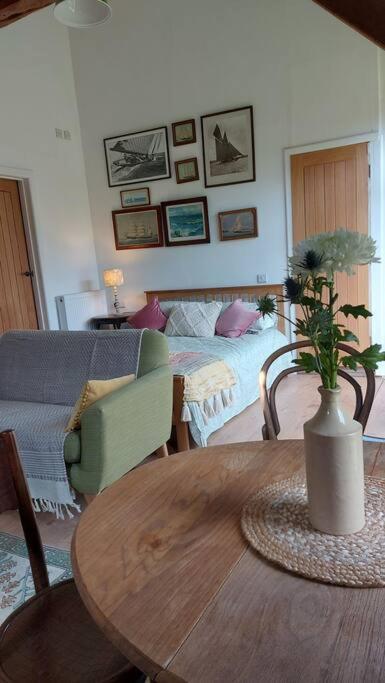 Apartament Brooklands Barn Lower Swanwick Zewnętrze zdjęcie